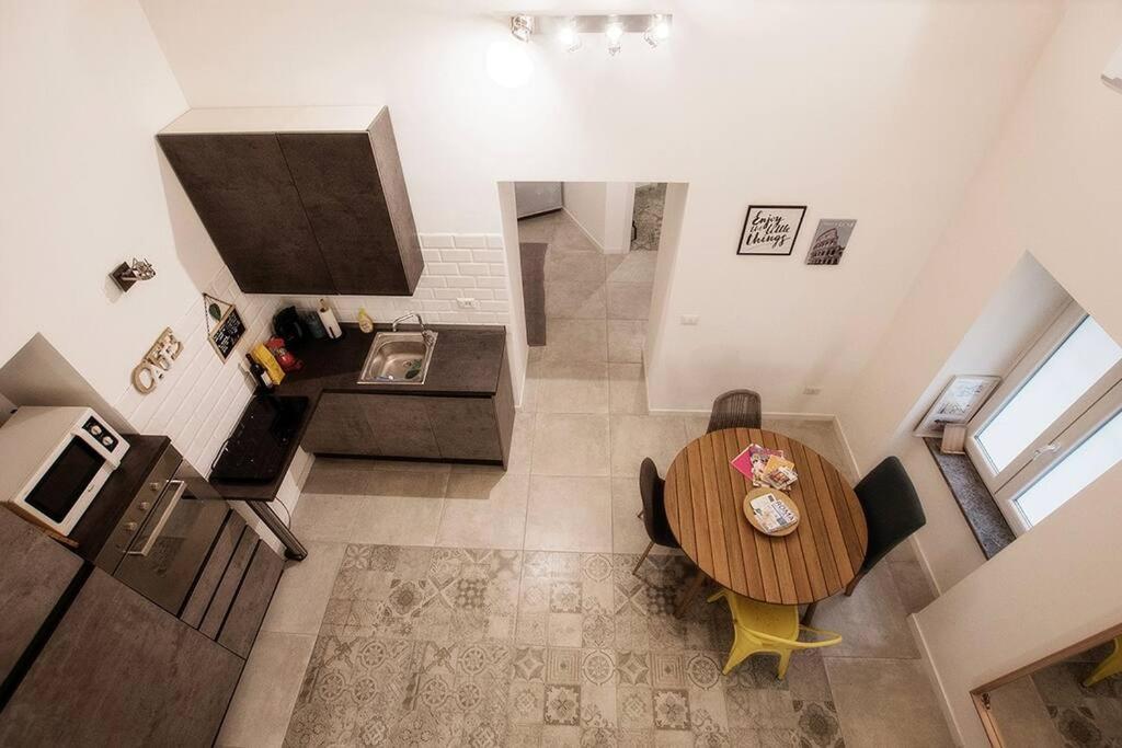 Beautifully Renovated Loft In Trastevere Rzym Zewnętrze zdjęcie
